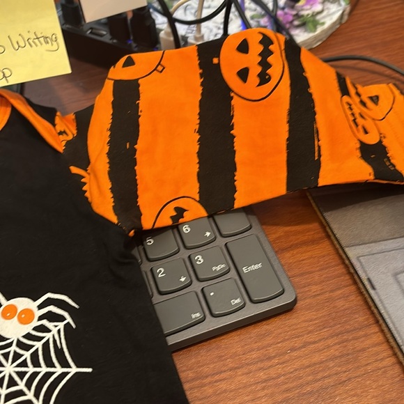 Children’s Halloween Onsie with Hat - Picture 5 of 6